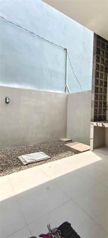 dijual rumah jatiwarna bekasi