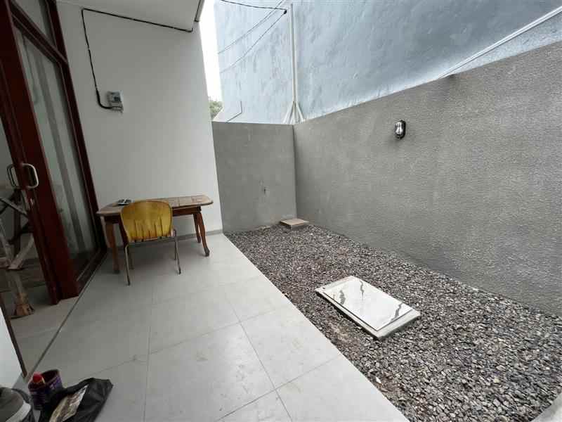 dijual rumah jatiwarna bekasi