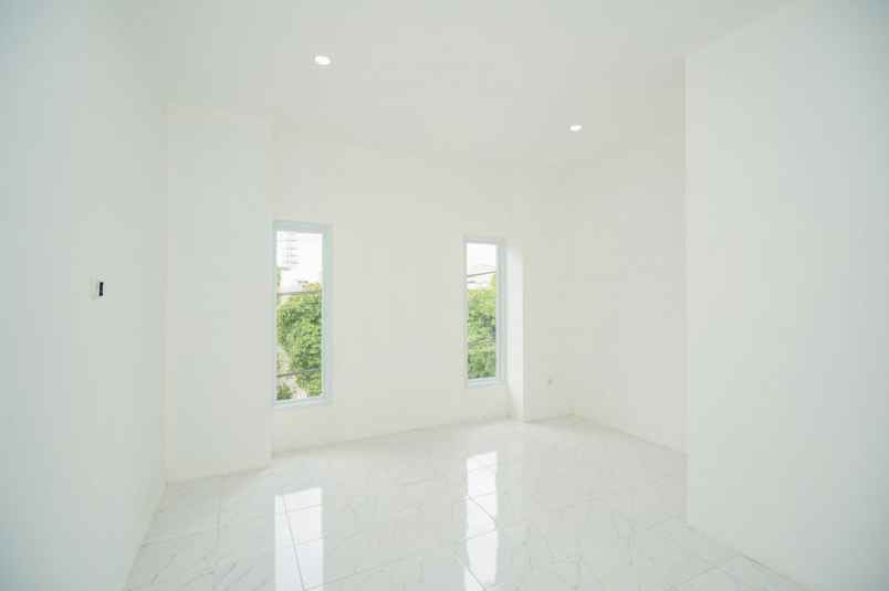 dijual rumah jl batu giok jembatan 14