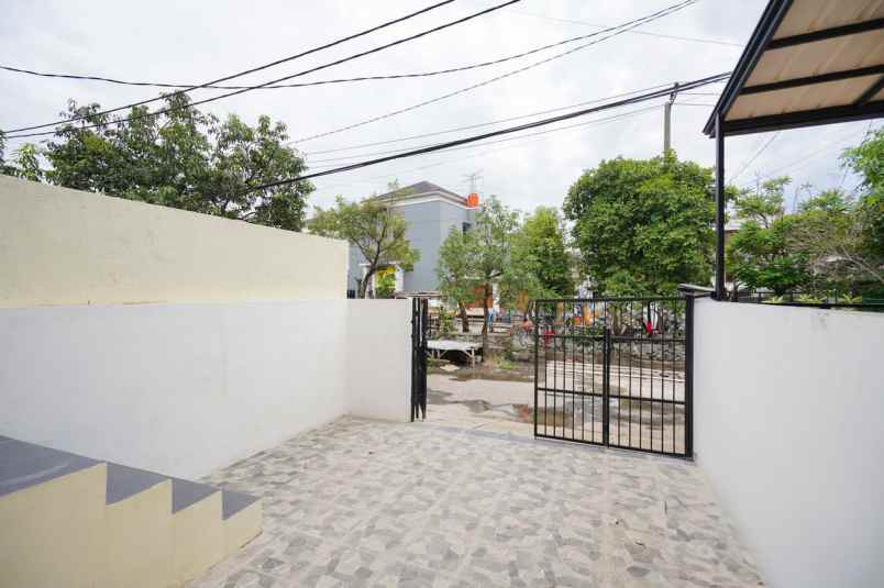 dijual rumah jl batu giok jembatan 14