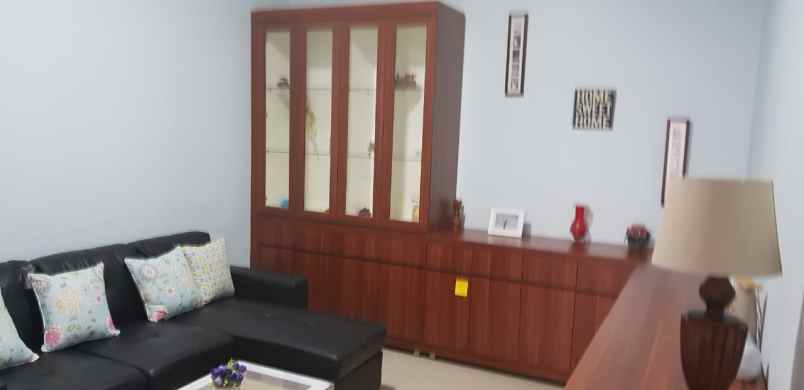 dijual rumah jl cendana rancamaya