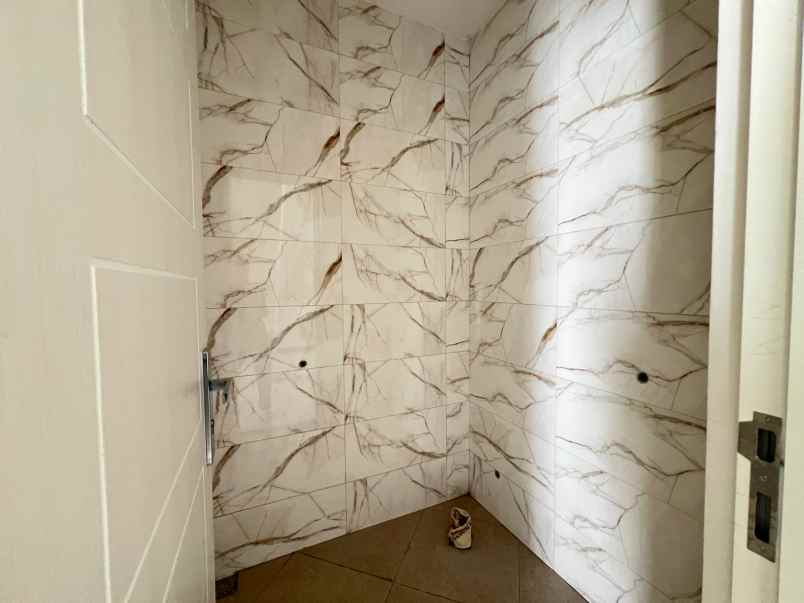 dijual rumah jl domungal kebonwaris