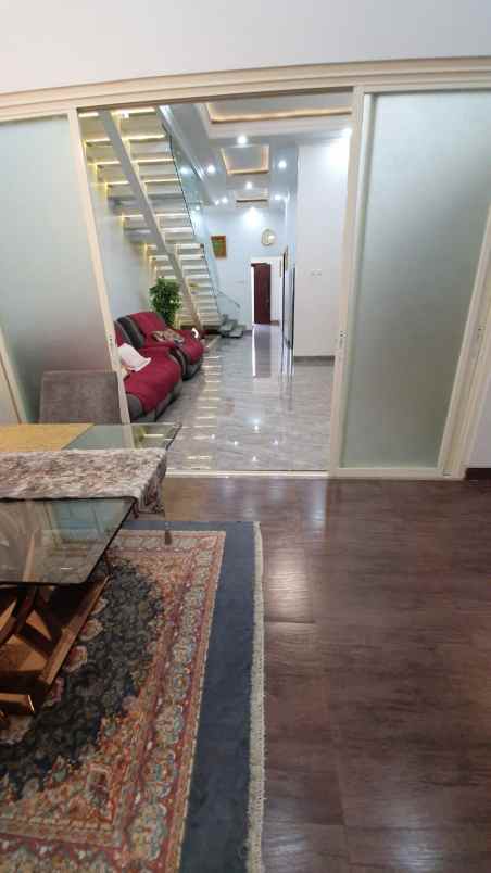 dijual rumah jl keputih tegal