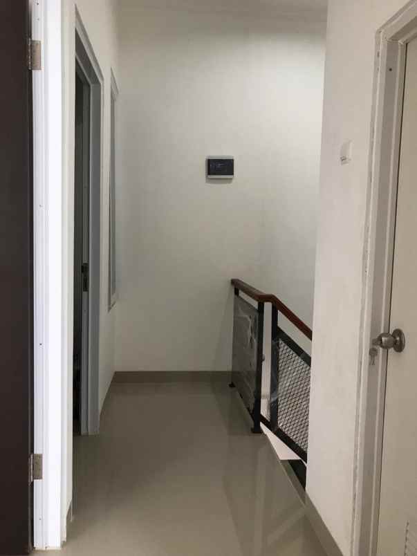 dijual rumah jl masjid nurul fajri