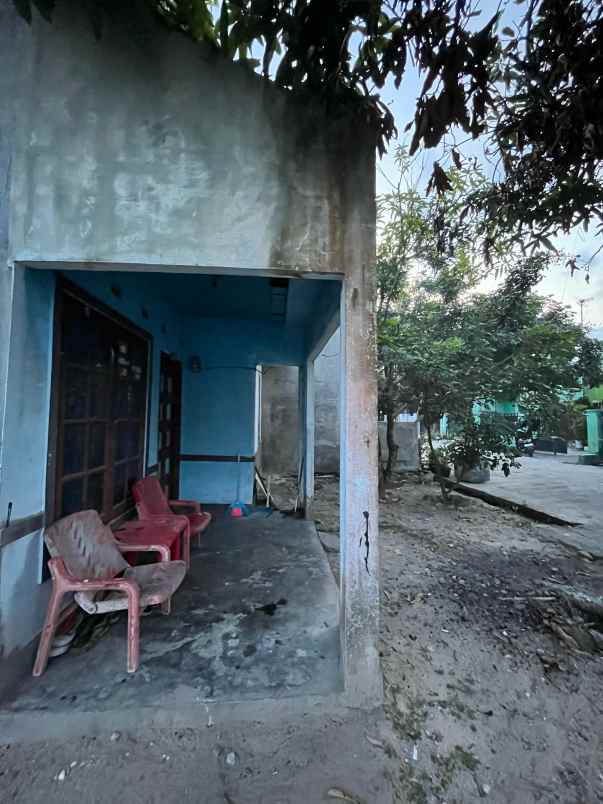 dijual rumah jl melati