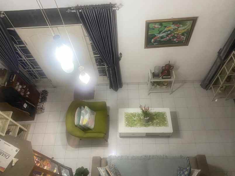 dijual rumah jl pamulang permai