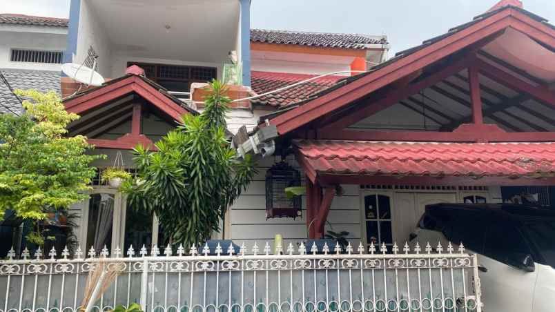 dijual rumah jl pamulang permai