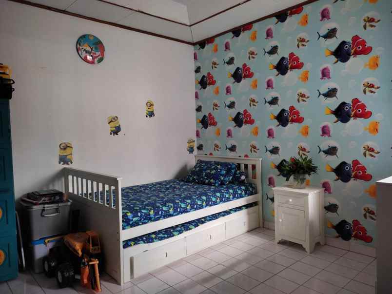 dijual rumah jl pamulang permai