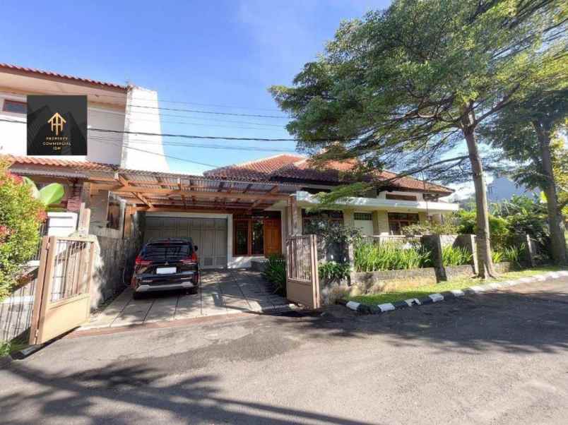 dijual rumah jl pasteur