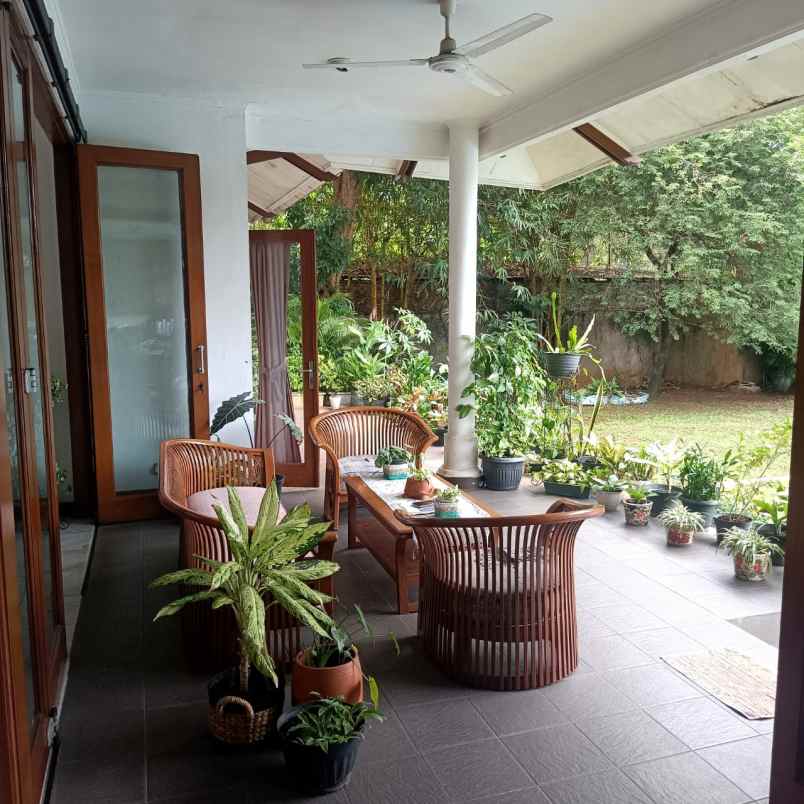 dijual rumah jl pejaten barat