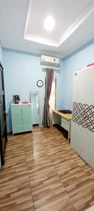 dijual rumah jl pondok duta raya