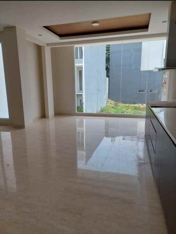 dijual rumah jl puri mutiara raya