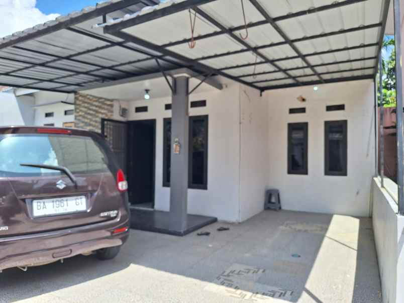 dijual rumah jl puspa sari