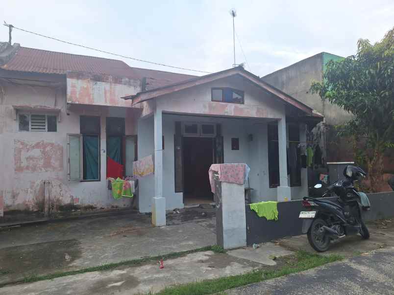 dijual rumah jl rawa bening