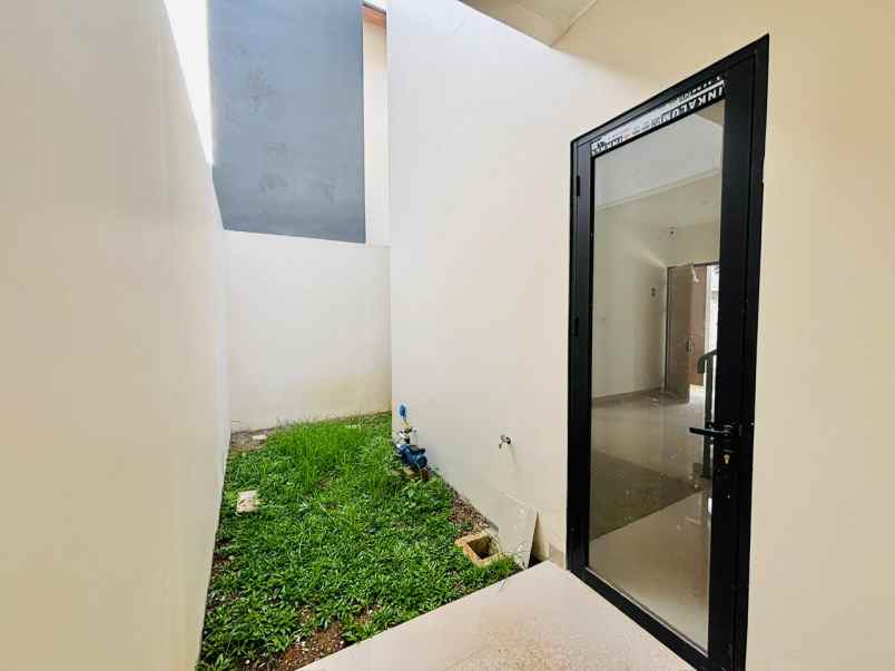 dijual rumah jl raya bojonggede cilebut