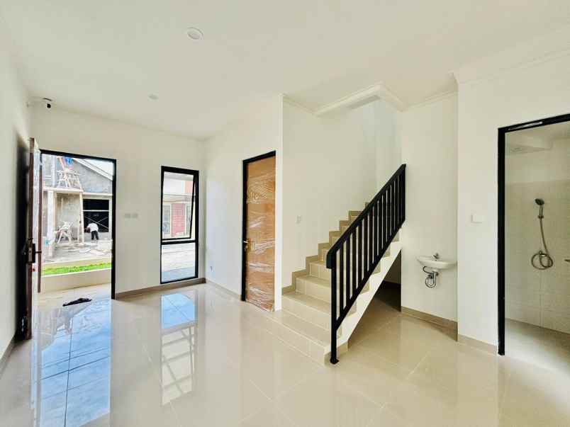 dijual rumah jl raya bojonggede cilebut