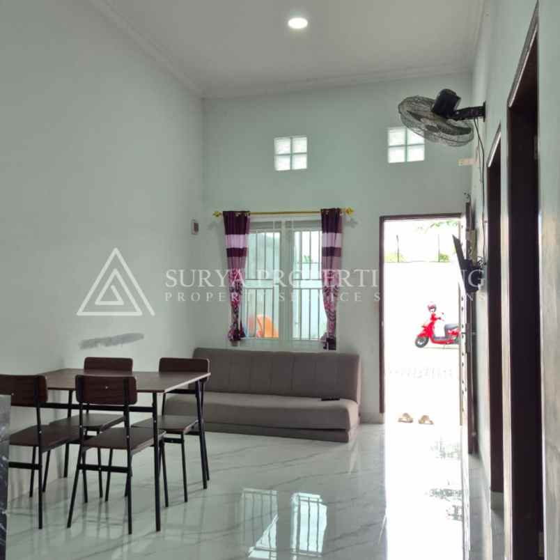 dijual rumah jl surya haji komplek