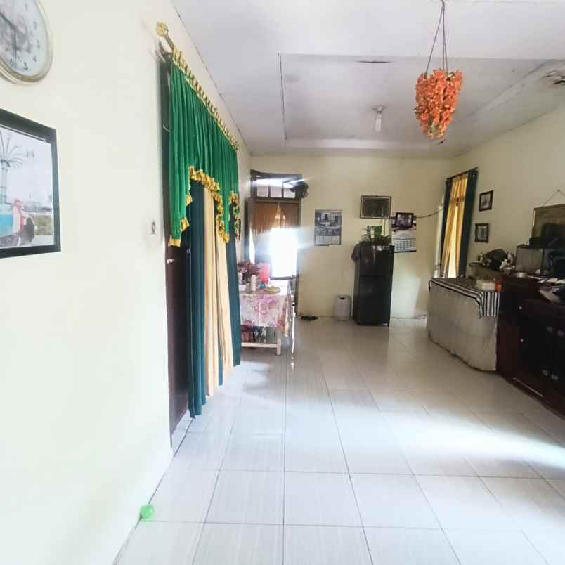 dijual rumah jl tongkol