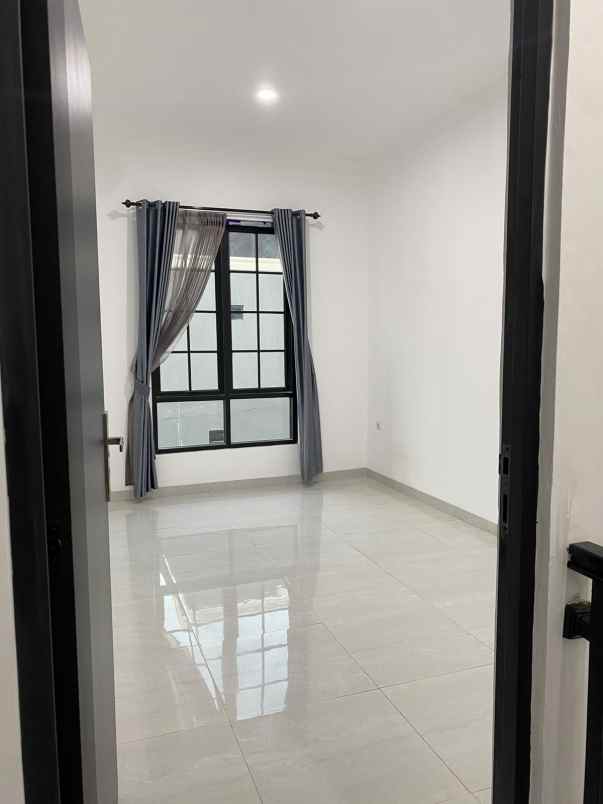 dijual rumah jln kh agus salim bekasi