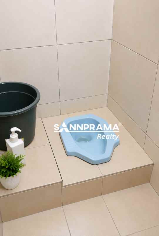 dijual rumah jln raya pondok cabe