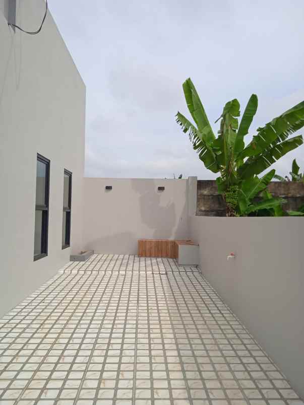 dijual rumah jln ridwan rais