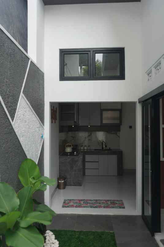 dijual rumah jln ridwan rais