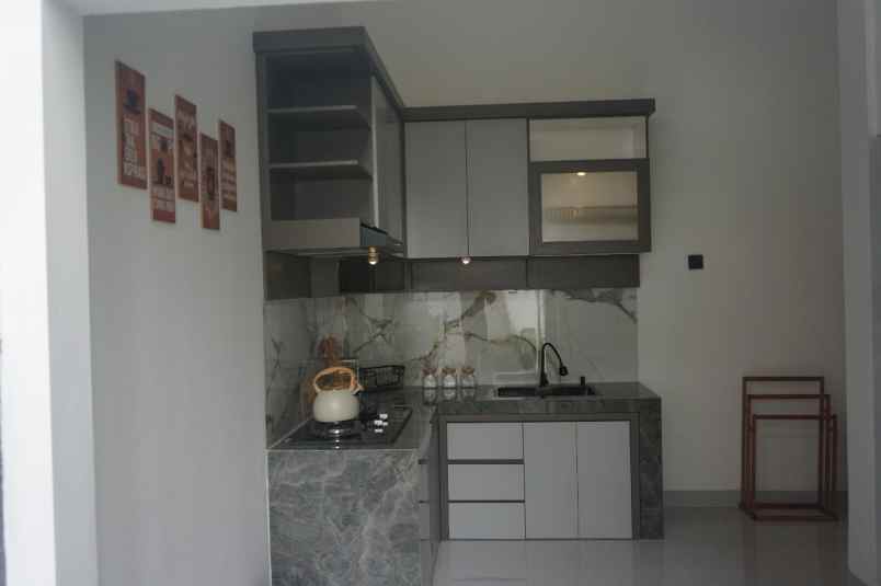 dijual rumah jln ridwan rais