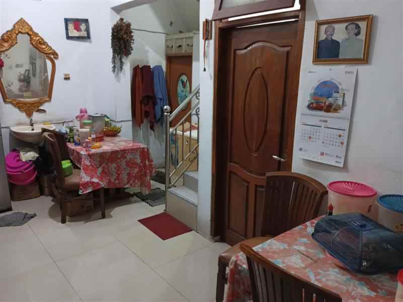 dijual rumah kali abang selatan bekasi