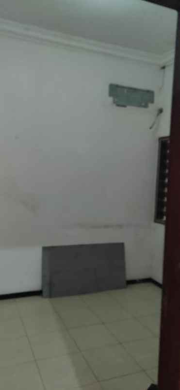 dijual rumah kalijudan