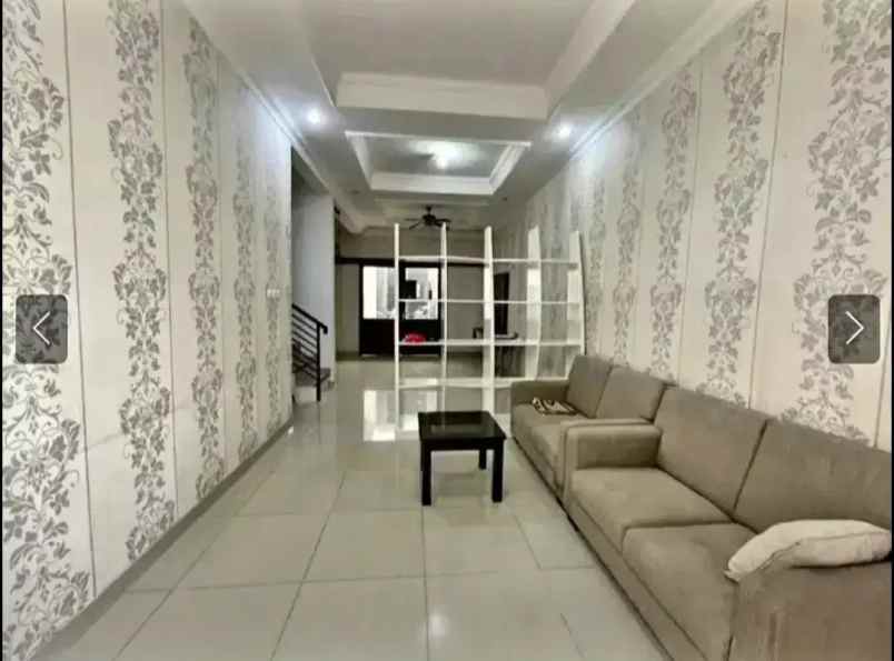 dijual rumah kapin kalimalang pondok kelapa