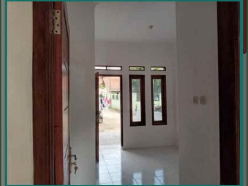 dijual rumah kasemen
