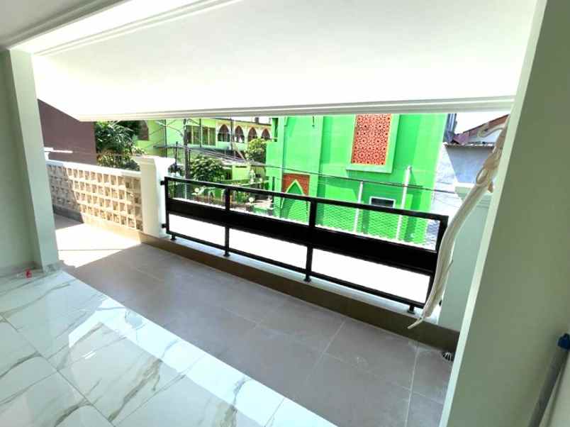 dijual rumah kavling dki pondok kelapa