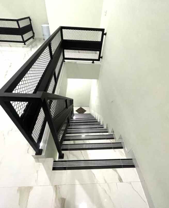 dijual rumah kavling dki pondok kelapa