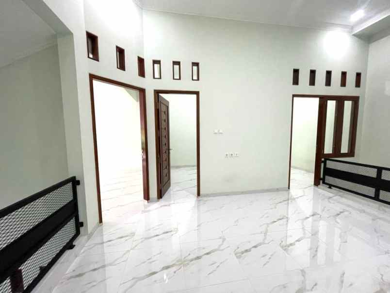 dijual rumah kavling dki pondok kelapa