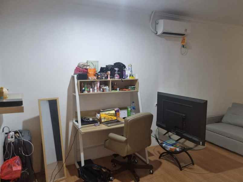 dijual rumah kayu putih ra2amangun pulo