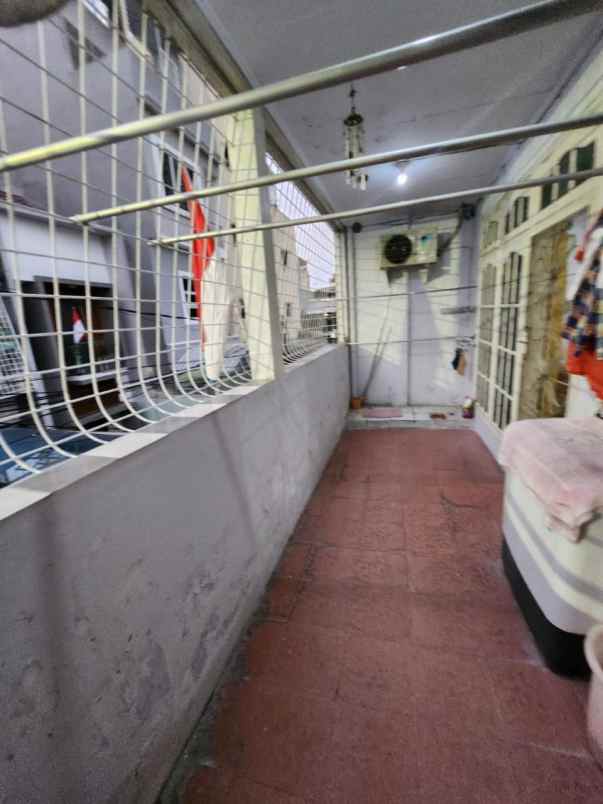 dijual rumah keadilan glodok taman sari