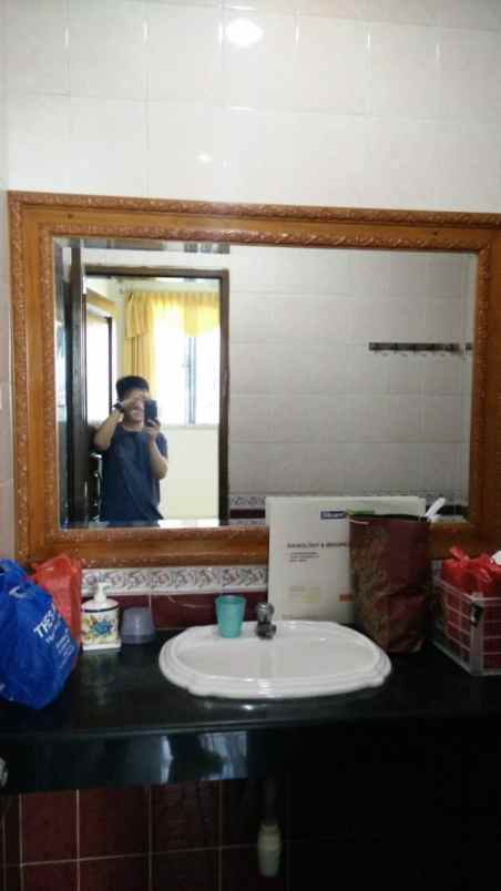 dijual rumah keadilan keagungan taman