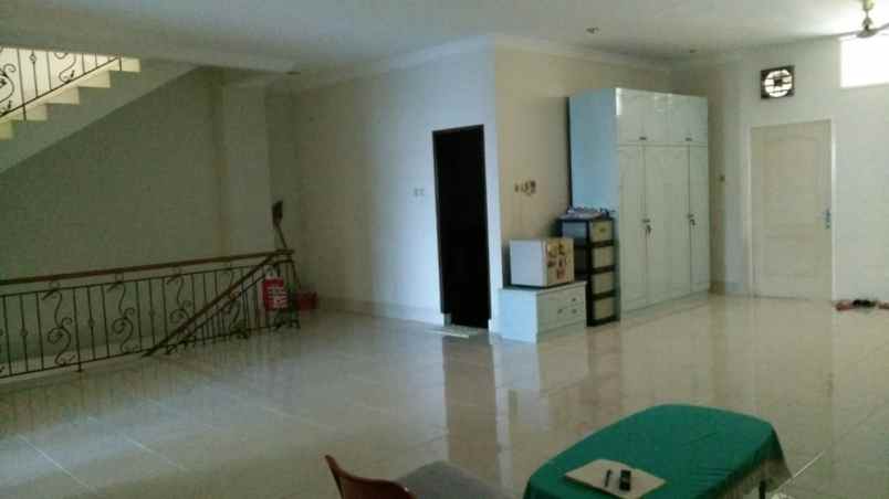 dijual rumah keadilan keagungan taman