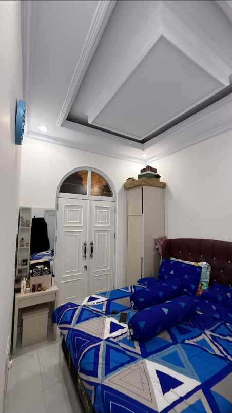 dijual rumah kelapa dua wetan ciracas jakarta timur