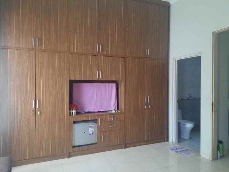 dijual rumah kelapa kopyor