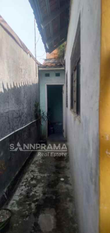 dijual rumah kemiri muka