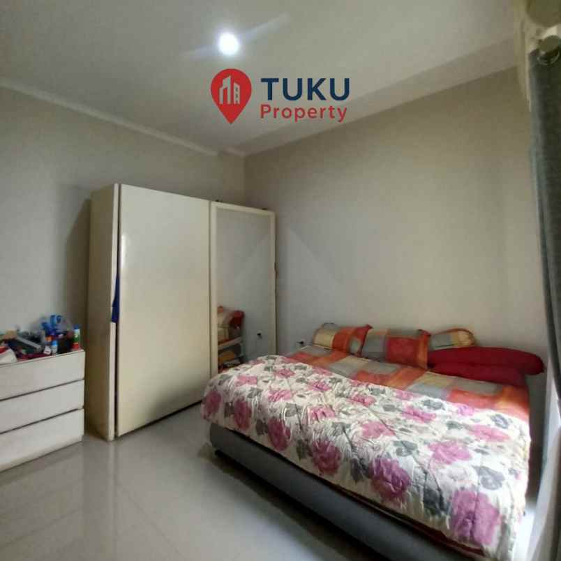 dijual rumah kencana loka bsd ciater