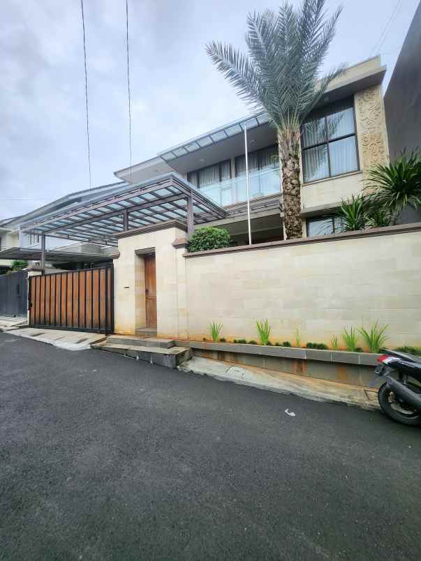 dijual rumah komplek bintaro jaya