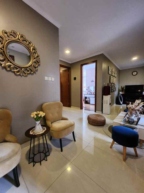 dijual rumah komplek bintaro jaya