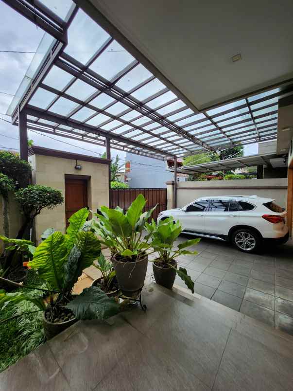 dijual rumah komplek bintaro jaya