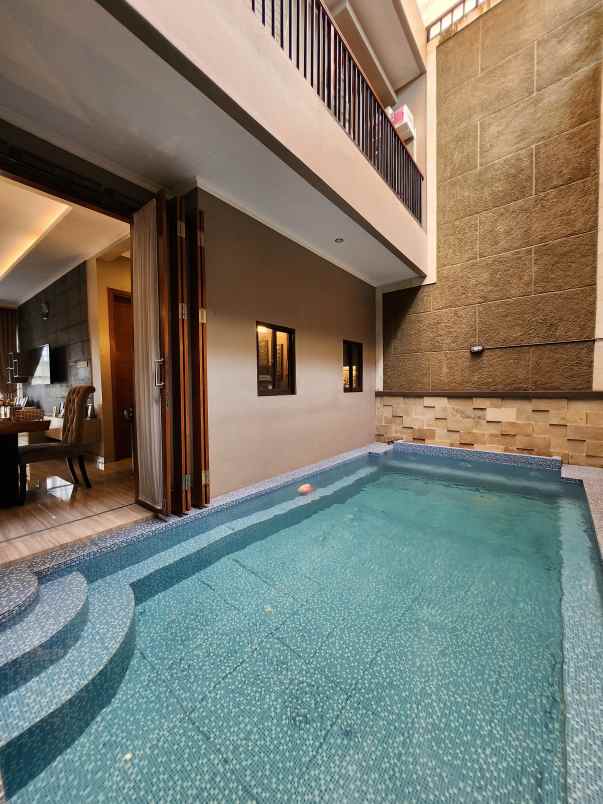 dijual rumah komplek bintaro jaya