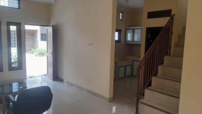 dijual rumah komsen jatiasih