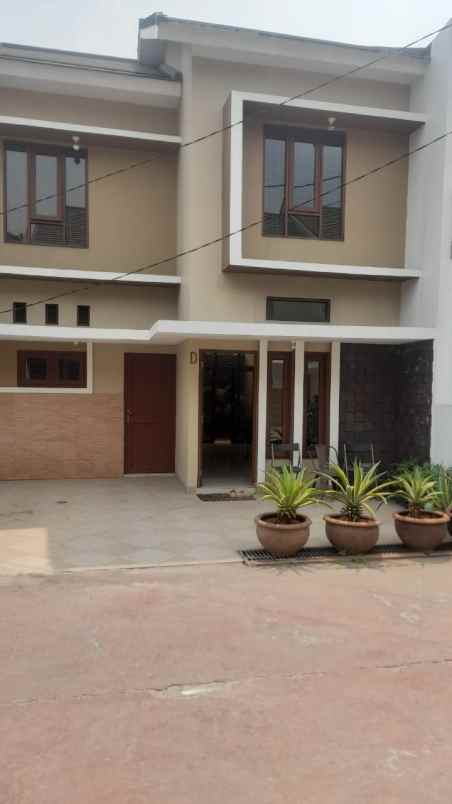 dijual rumah komsen jatiasih