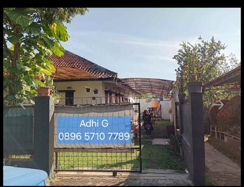 dijual rumah lama di cisaranten kota bandung