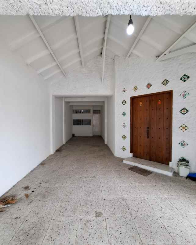 dijual rumah lebak bulus jaksel